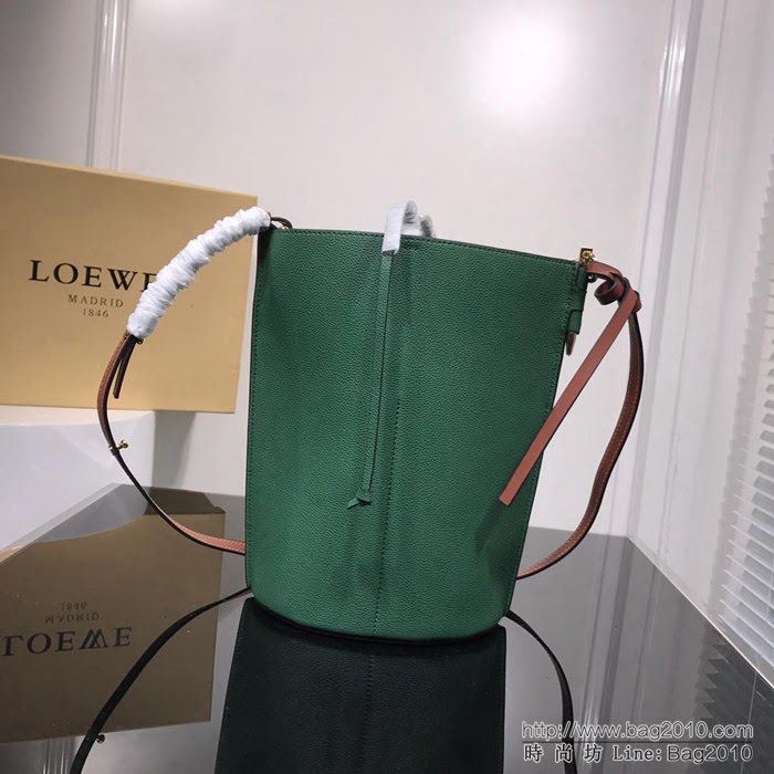 LOEWE羅意威 原單五金 最新geta水桶包 簡單時尚 百搭肩背包 3040  jdl1181